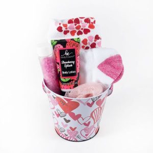 Valentine’s Spa Gift Basket for Women with relaxation essentials.